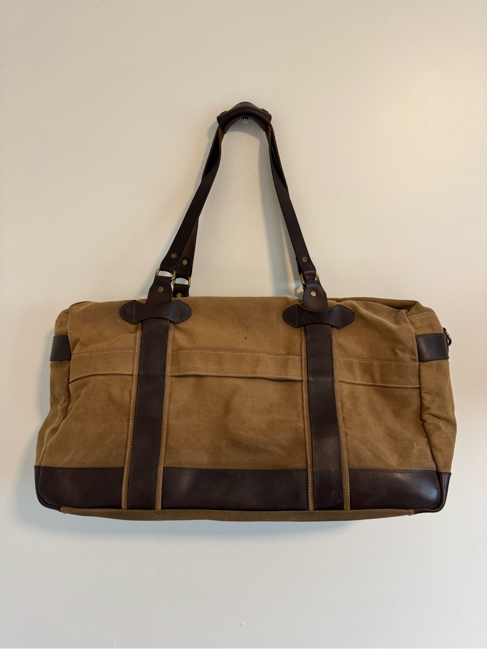 Portland Baggage CO Canvas Weekend Duffel Leather 22”x12”x8”
(Sep 026)